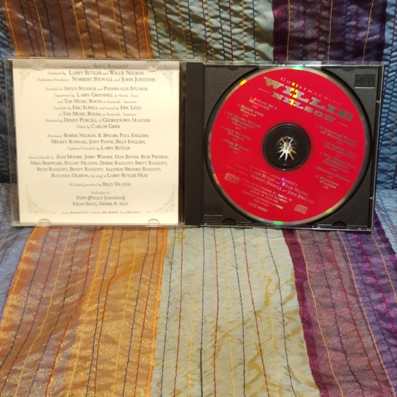 ⭐ BOGO ⭐ Willie Nelson CD - Picture 4 of 4